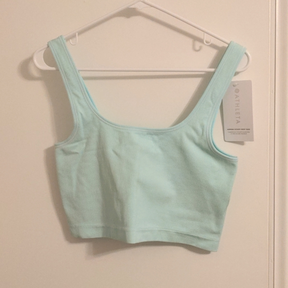 NWT Athleta top